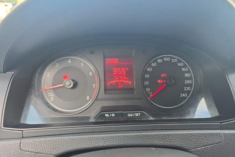 Used Volkswagen Santana 2016 1.4L Manual Fashion Edition Instrument Cluster