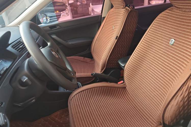 Used Volkswagen Santana 2016 1.6L Manual Fashion Edition Left Front Seat