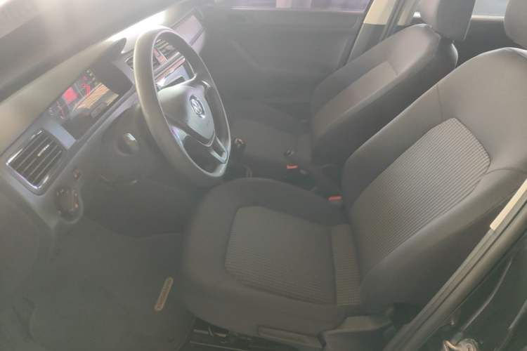 Used Volkswagen Santana 2016 1.4L Manual Fashion Edition Left Front Seat
