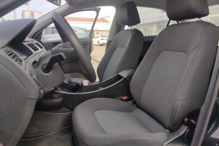 Used Volkswagen Santana 2016 1.6L Manual Fashion Edition Left Front Seat