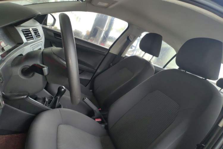 Used Volkswagen Santana 2016 1.6L Manual Fashion Edition Left Front Seat