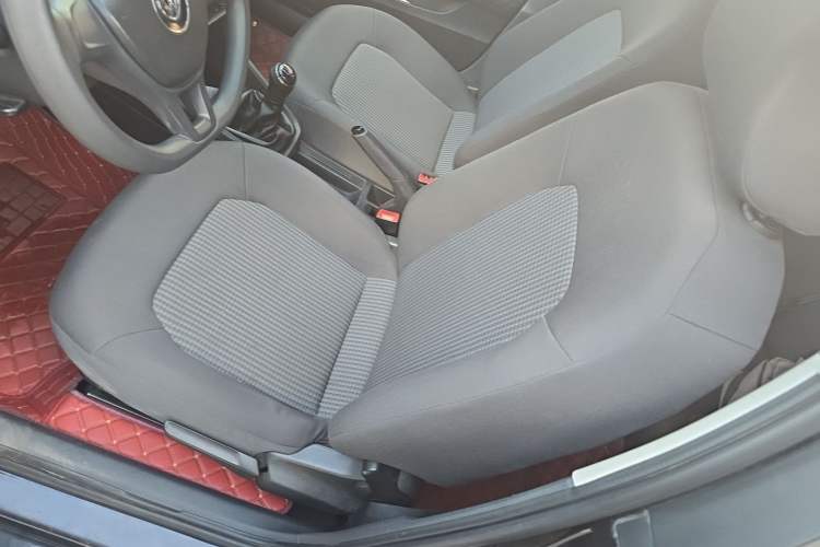 Used Volkswagen Santana 2016 1.4L Manual Fashion Edition Left Front Seat