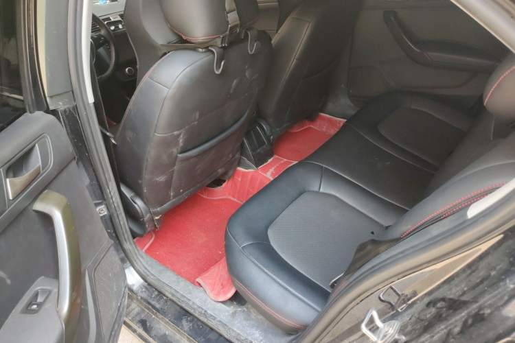Used Volkswagen Santana 2016 1.6L Manual Fashion Edition Left Rear Seat