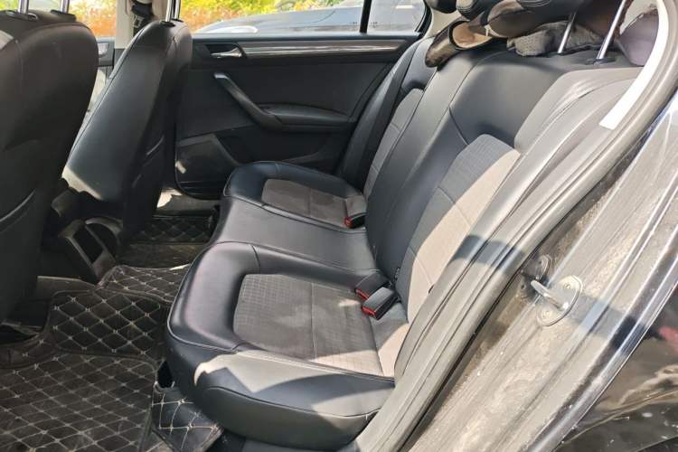 Used Volkswagen Santana 2016 1.6L Manual Comfort Edition Left Rear Seat