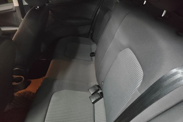 Used Volkswagen Santana 2016 1.6L Manual Fashion Edition Left Rear Seat