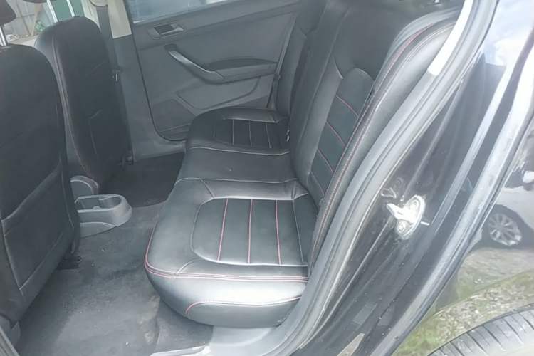 Used Volkswagen Santana 2016 1.4L Manual Fashion Edition Left Rear Seat