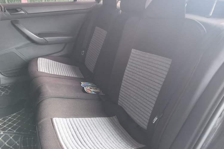 Used Volkswagen Santana 2016 1.4L Manual Fashion Edition Left Rear Seat
