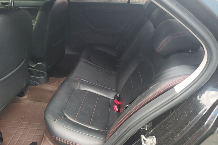 Used Volkswagen Santana 2016 1.4L Manual Fashion Edition Left Rear Seat