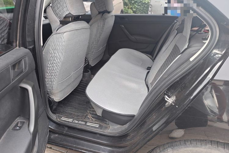 Used Volkswagen Santana 2016 1.6L Manual Fashion Edition Left Rear Seat