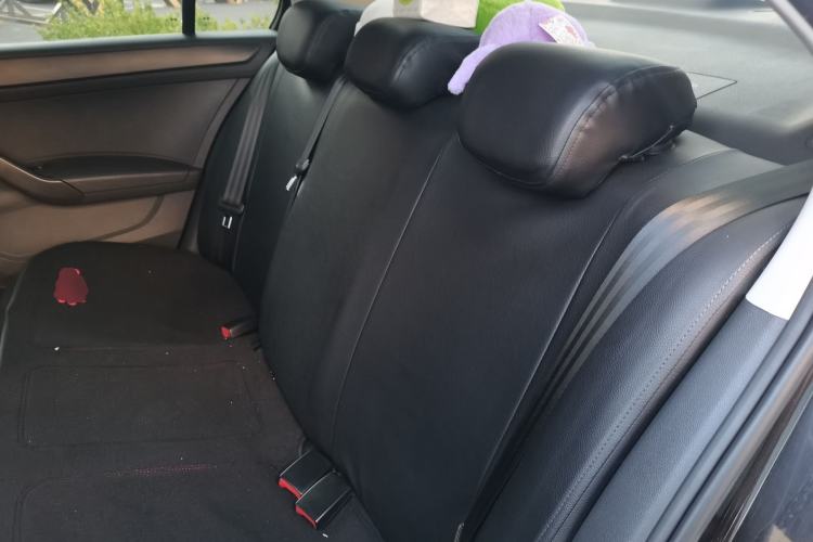 Used Volkswagen Santana 2016 1.6L Manual Fashion Edition Left Rear Seat