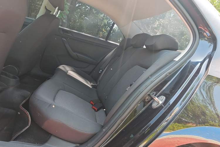 Used Volkswagen Santana 2016 1.4L Manual Fashion Edition Left Rear Seat