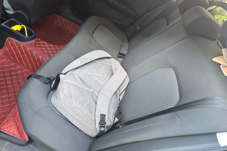 Used Volkswagen Santana 2016 1.4L Manual Fashion Edition Left Rear Seat