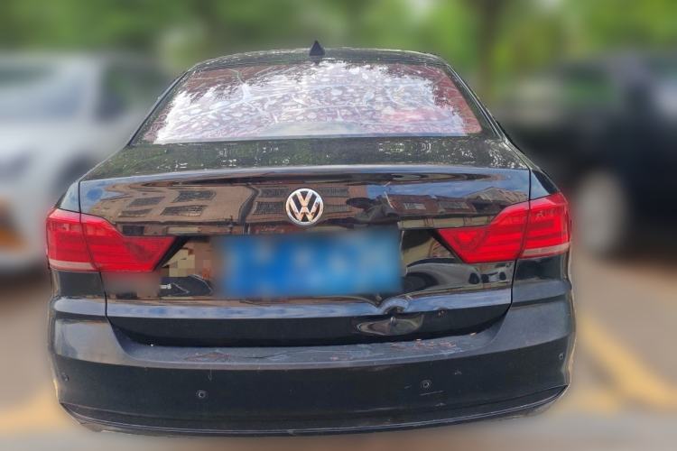 Used Volkswagen Santana 2016 1.6L Manual Fashion Edition Rear