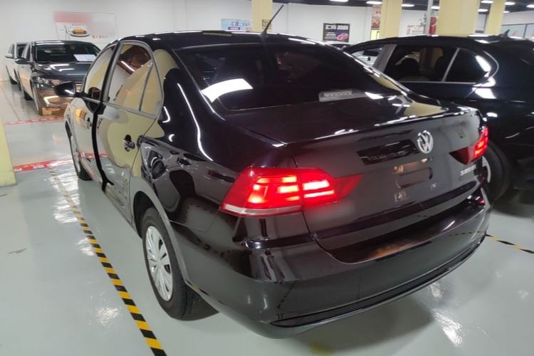 Used Volkswagen Santana 2016 1.4L Manual Fashion Edition Rear Left 45 Deg