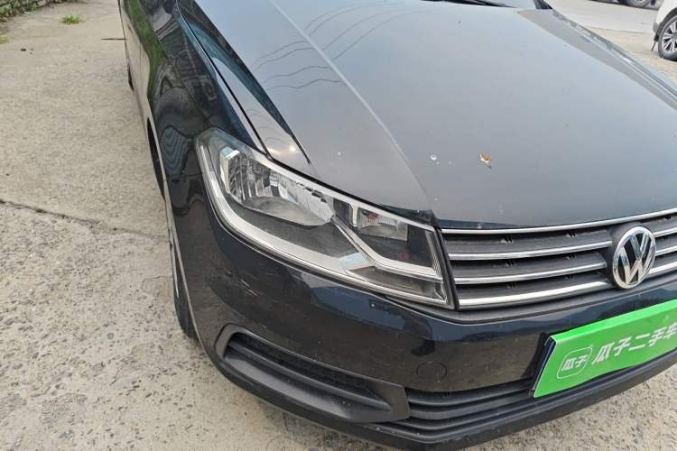 Used Volkswagen Santana 2016 1.6L Manual Fashion Edition Right Front Headlight
