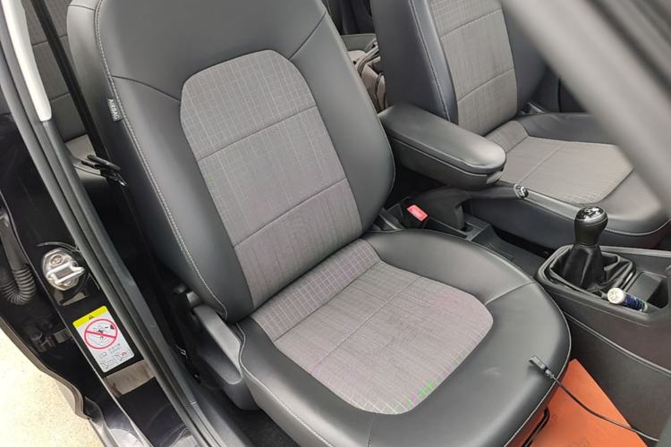 Used Volkswagen Santana 2016 1.6L Manual Comfort Edition Right Front Seat