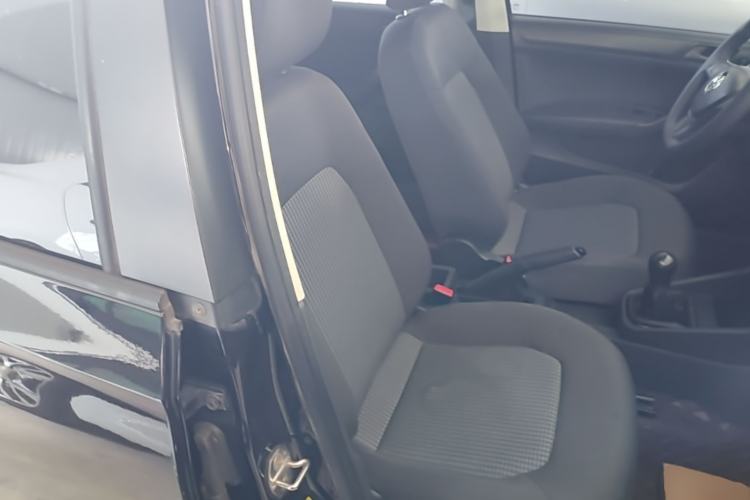 Used Volkswagen Santana 2016 1.4L Manual Fashion Edition Right Front Seat