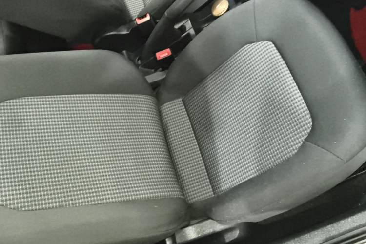 Used Volkswagen Santana 2016 1.6L Manual Fashion Edition Right Front Seat
