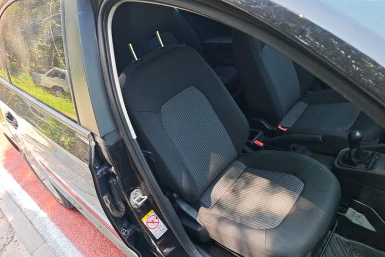 Used Volkswagen Santana 2016 1.4L Manual Fashion Edition Right Front Seat
