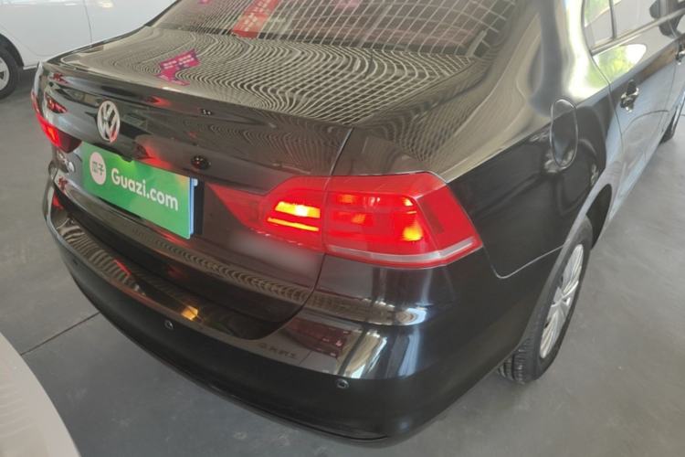 Used Volkswagen Santana 2016 1.4L Manual Fashion Edition Right Rear Taillight