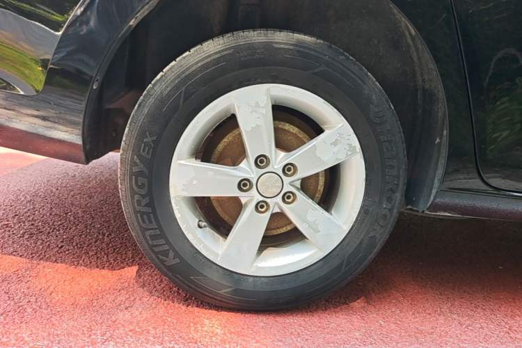 Used Volkswagen Santana 2016 1.4L Manual Fashion Edition Right Rear Wheel Hub