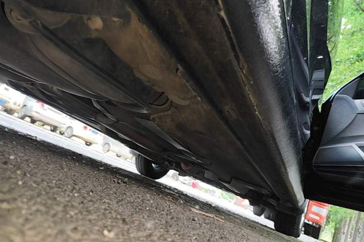Used Volkswagen Santana 2016 1.4L Manual Fashion Edition Right Side Sill