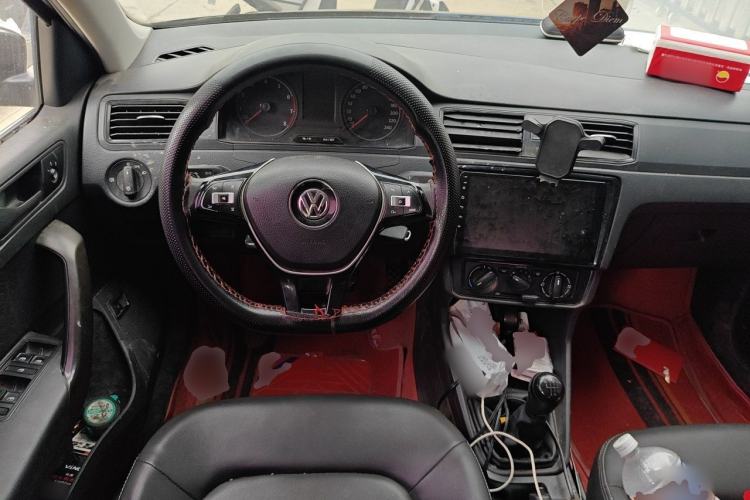 Used Volkswagen Santana 2016 1.6L Manual Fashion Edition Steering Wheel
