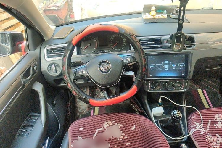 Used Volkswagen Santana 2016 1.6L Manual Comfort Edition Steering Wheel