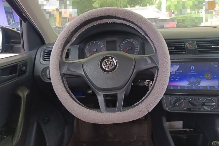 Used Volkswagen Santana 2016 1.4L Manual Fashion Edition Steering Wheel