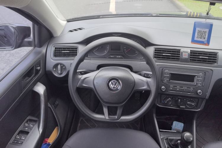 Used Volkswagen Santana 2016 1.6L Manual Fashion Edition Steering Wheel