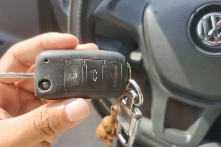 Used Volkswagen Santana 2016 1.6L Manual Fashion Edition Vehicle Key