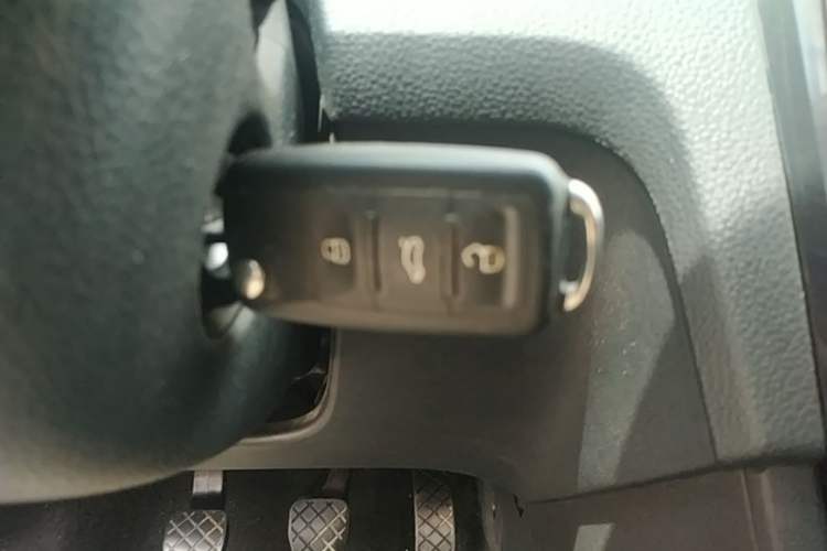 Used Volkswagen Santana 2016 1.4L Manual Fashion Edition Vehicle Key