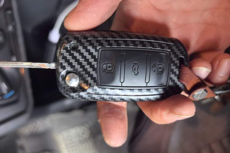 Used Volkswagen Santana 2016 1.4L Manual Fashion Edition Vehicle Key