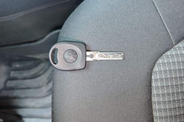 Used Volkswagen Santana 2016 1.4L Manual Fashion Edition Vehicle Key