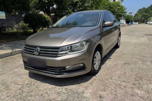 Used Volkswagen Santana 2016 1.6L Automatic Fashion Edition