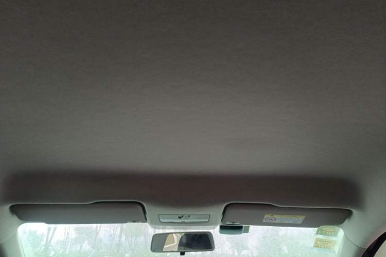 Used Volkswagen Santana 2016 1.6L Automatic Fashion Edition Headliner