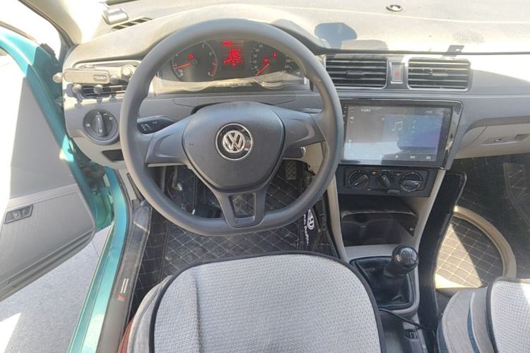 Used Volkswagen Santana 2016 1.6L Manual Fashion Edition Steering Wheel