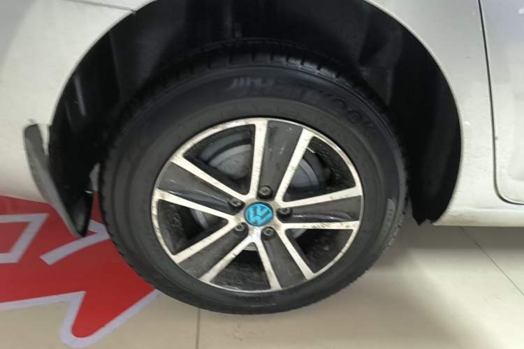 Used Volkswagen Santana 2016 1.4L Manual Fashion Edition Exterior 2