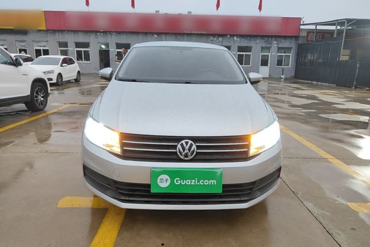 Used Volkswagen Santana 2016 1.6L Manual Fashion Edition Front