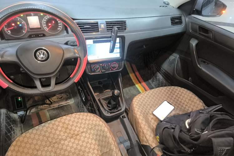 Used Volkswagen Santana 2016 1.4L Manual Fashion Edition Gear Lever
