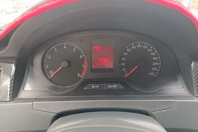 Used Volkswagen Santana 2016 1.6L Manual Fashion Edition Instrument Cluster