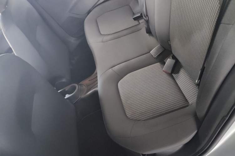 Used Volkswagen Santana 2016 1.6L Manual Fashion Edition Left Rear Seat