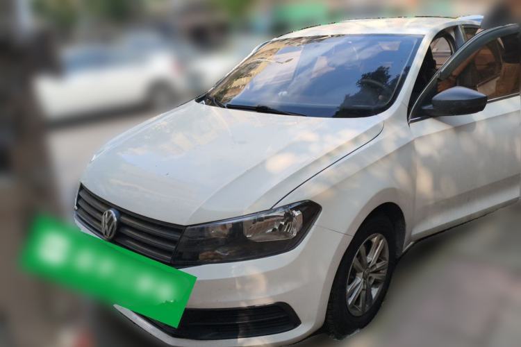 Used Volkswagen Santana 2016 1.6L Manual Fashion Edition Guazi used car, China used car export, Used car for sale, Used  cars, Cheapest cars for sale