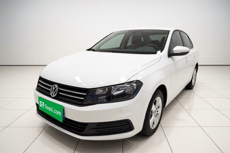 Volkswagen Santana 2016 1.6L Manual Fashion Edition usata Guazi used car, China used car export, Used car for sale, Used  cars, Cheapest cars for sale