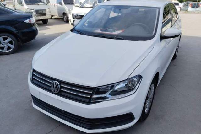 Used Volkswagen Santana 2016 1.6L Manual Fashion Edition