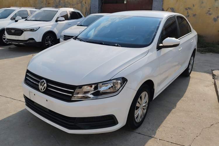 Used Volkswagen Santana 2016 1.4L Manual Fashion Edition Guazi used car, China used car export, Used car for sale, Used  cars, Cheapest cars for sale