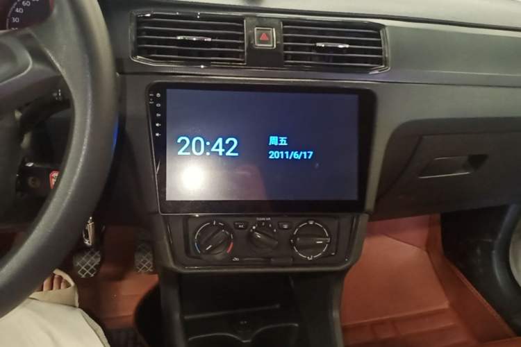 Used Volkswagen Santana 2016 1.6L Manual Fashion Edition Audio And AC Panel