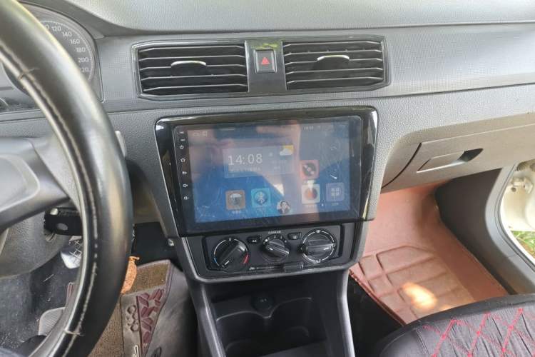 Used Volkswagen Santana 2016 1.4L Manual Fashion Edition Audio And AC Panel