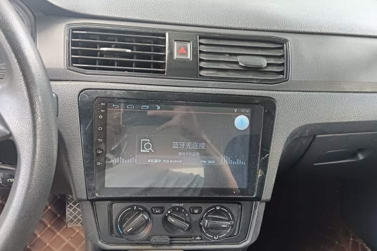 Used Volkswagen Santana 2016 1.6L Manual Fashion Edition Audio And AC Panel