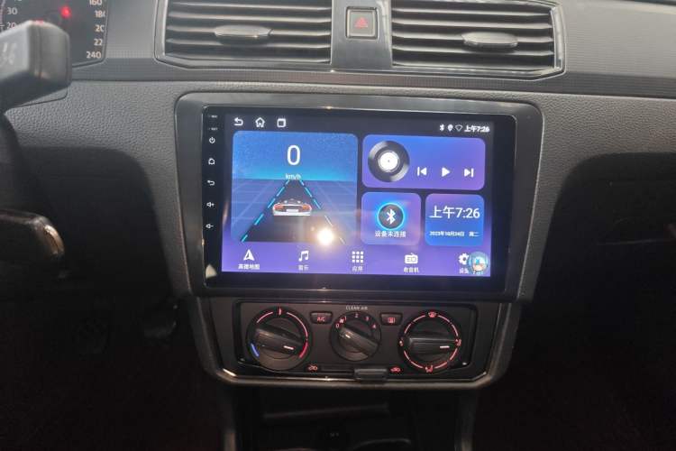 Used Volkswagen Santana 2016 1.6L Manual Fashion Edition Audio And AC Panel
